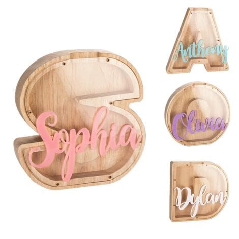 Personalized Wooden Piggy Bank with Customizable Multicolored Text, Ideal Gift for Children’s Birthdays or Christmas