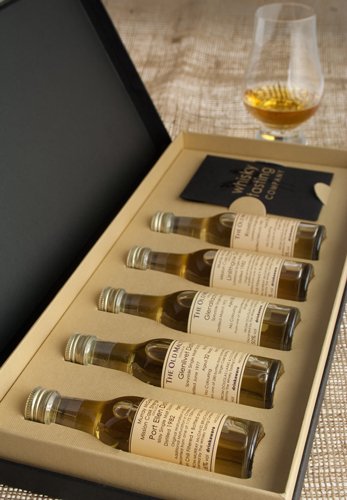 The Whisky Tasting Set: Explore Scotland’s Regions with 5 x 30ml Malt Whiskies and a Tasting Glass.