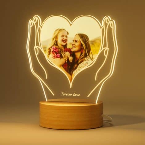 Customizable photo frame lamp with heartfelt sentiments, a wonderful gift for special occasions like birthdays and Christmas.