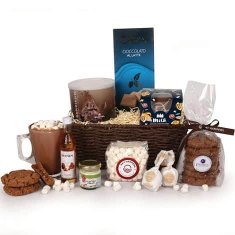 Hay Hampers Hot Chocolate Gift Set – A festive treat for couples and parents, perfect for Christmas, with irresistible hot chocolate.