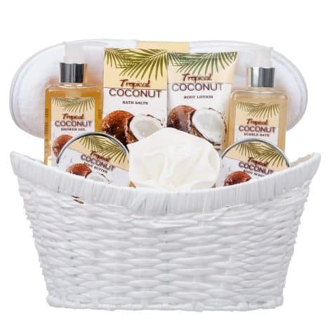 Luxury Tropical Coconut Body & Bath Gift Set – Includes all essential bath items and a large basket.