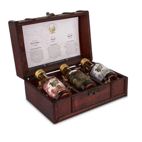 Pirate’s Grog Miniatures Gift Set of 3 Rums | High-Quality Mix | Alcohol Content: Five-Year – 37.5%, No.13-40%, Spiced – 37.5% | 3 x 50ml Bottles