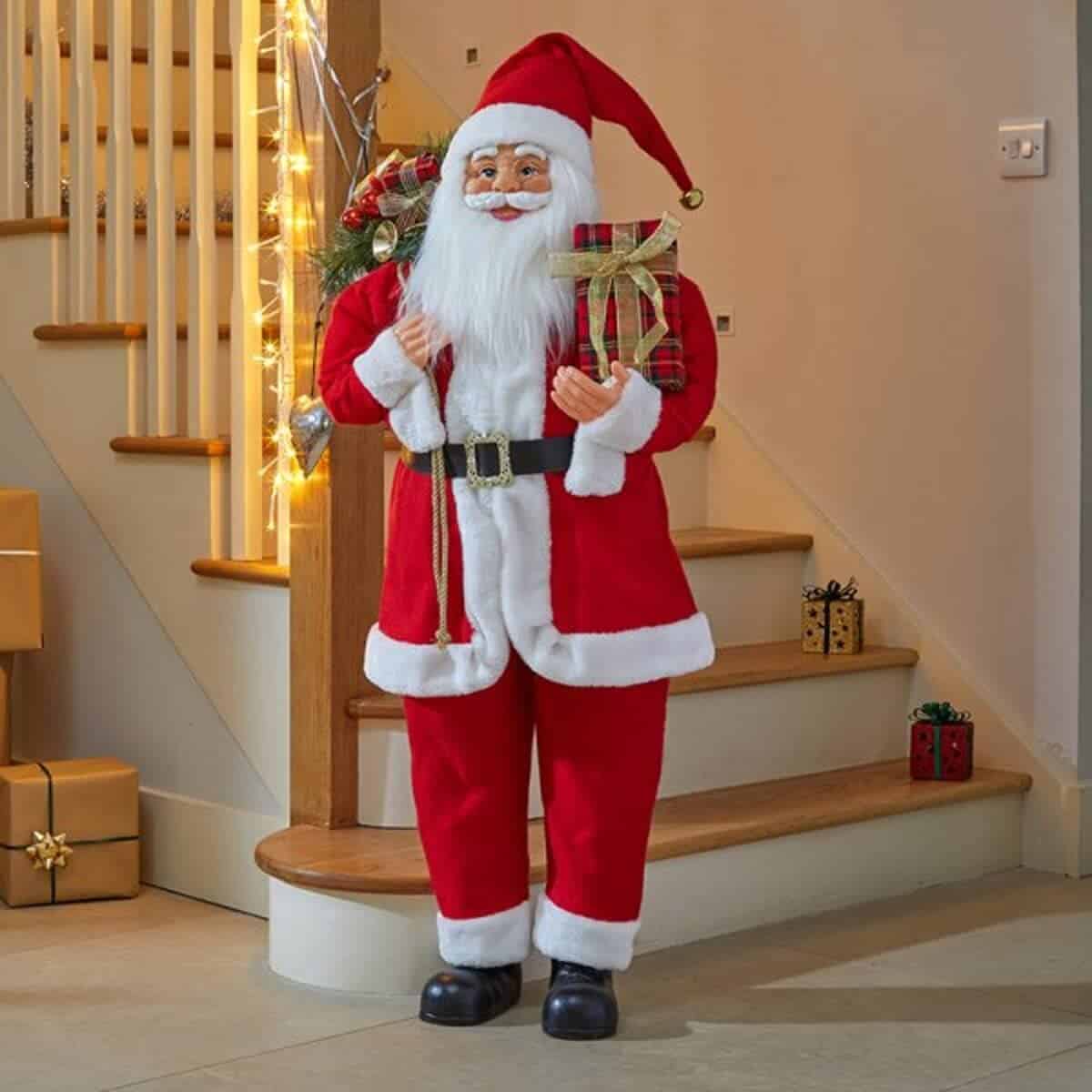 Marco Paul Mega Santa Christmas Decorations, 118CM Traditional Christmas Home Decor, Soft Plush Fabric Christmas Decor, Dimensions 110 x 42 x 26 cm