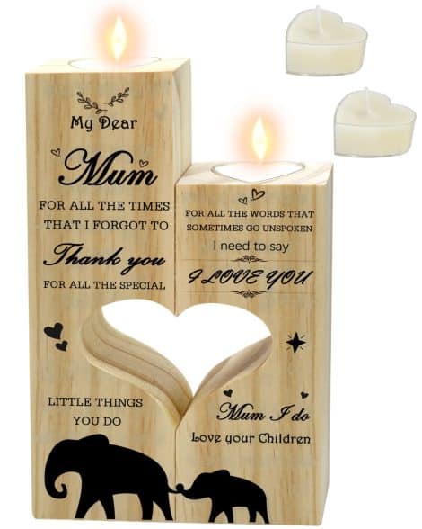 Wooden Double-Sided Candle Holder: Delightful heart-shaped candlestick perfect as a gift for Mum’s birthday or Christmas. Includes 4 candles.