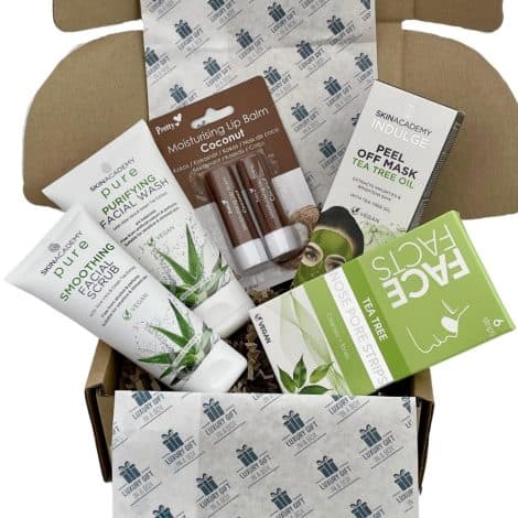 Teenage Skin Care Kit: Face Wash, Face Scrub, Clay Mask, Pore Strips, Lip Balm, Cruelty-Free. Perfect for British teens!