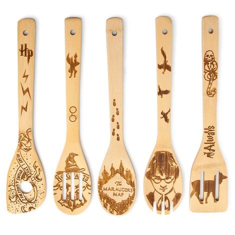 Enchanting Harry Wooden Spoon Set – Stylish engraved kitchen utensils, perfect for Christmas, Mother’s Day, and weddings.