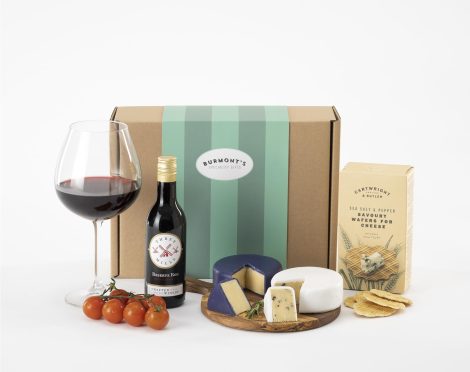 Snowdonia Cheese & Wine Selection – Aged Cheddar, Truffle Cheddar, Red Wine, and Wafers – Exclusive at Burmont’s.