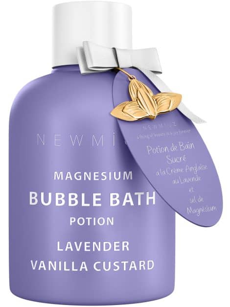 Luxurious and long-lasting lavender-vanilla bubble bath infused with magnesium to soothe muscles and provide relaxation. Perfect for self-care and gifting.