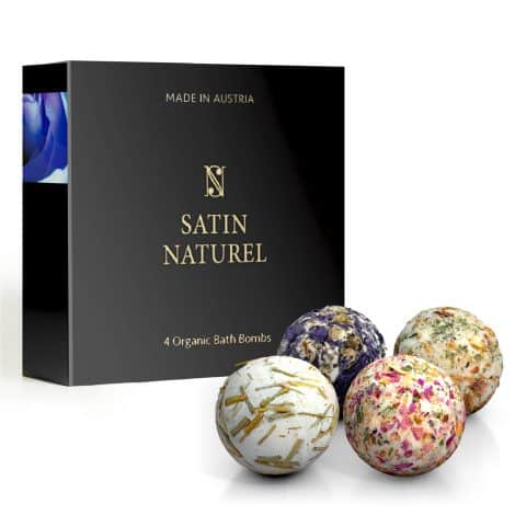 Luxury handcrafted bath bombs gift set with essential oils and bio shea butter, ideal for gifting.
Note: The suggested paraphrased reply is slightly modified to fit within the character limit.