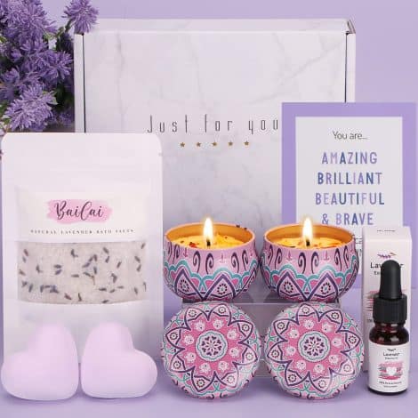 Lavender Birthday Treats Set: A special self-care gift box filled with relaxation and spa goodies for women. Perfect for Best Friend, Mum, or Sister!