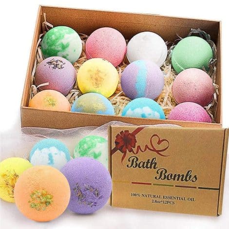 Luxury Spa Bomb Gift Set: Pamper yourself or loved ones with 12 organic bath bombs. Ideal for special occasions.