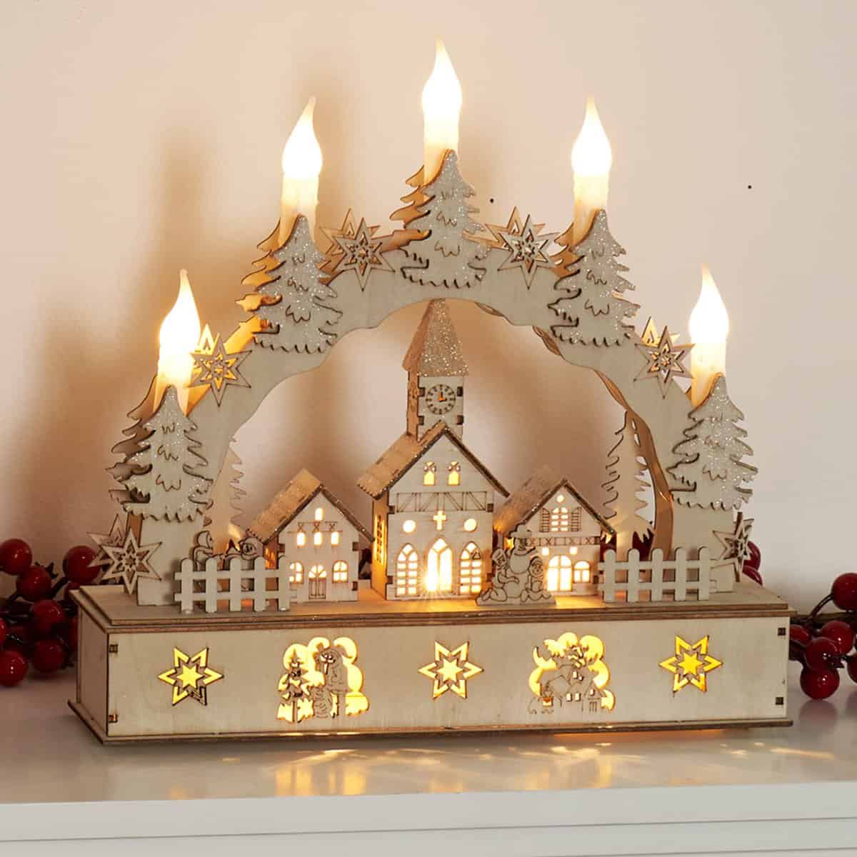 GloBrite Wooden Illuminated Candle Bridge / 5 Warm White Candles/Indoor Christmas Decoration/Battery Operated / 32cm x 30cm x 10cm