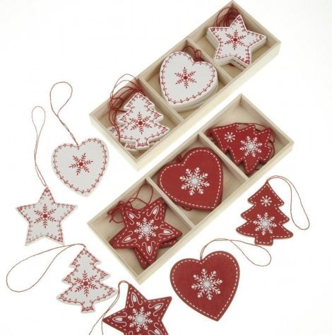 24 Festive Christmas Decorations in Classic Red and White, featuring Hearts, Trees, and Stars made of Wood.