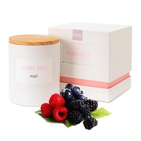 Berry Nice Candles’ Kepi Scented Candle Set: Handmade, 100% soy wax, wooden wick, long-lasting, and ceramic holder.