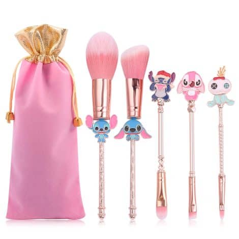 “Stitch-themed makeup brushes set containing 5 pieces for applying powder, eyeshadow, blush, and lip products. Perfect gift.”