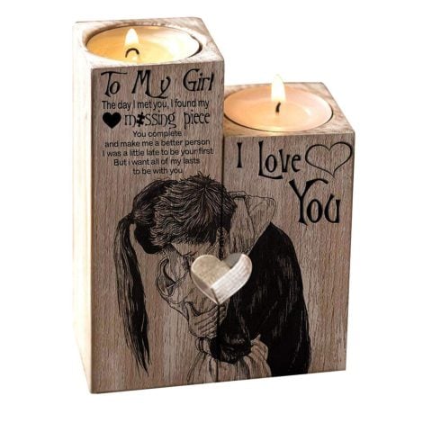 Wooden Candle Holder – A beautiful heart-shaped craft candlestick shelf for Valentine’s Day, the perfect gift for your girlfriend on your anniversary.