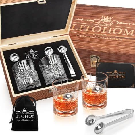 A gift set for men containing 2 whiskey glasses, 2 stainless steel whisky balls, ice tongs, and whiskey stones. Ideal for birthdays, new dads, Christmas, or Valentine’s Day.