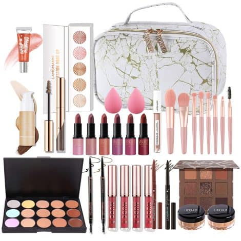 DreamDay Complete Makeup Set, the perfect gift for women, a versatile kit including all essentials.