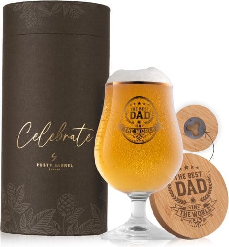 The “Rusty Barrel Best Dad” beer glass and accessories set is a perfect gift for British fathers.