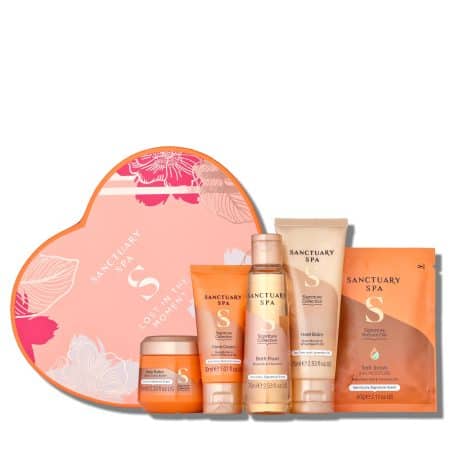 Sanctuary Spa Lost In The Moment Gift Set – a 330ml vegan beauty gift perfect for her birthday.