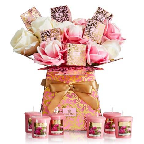 Luxury Sparklerose Candle Bouquet: An exquisite gift box for women, perfect for birthdays and your mum.