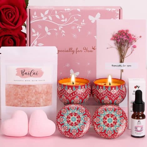 Luxurious Rose Birthday Pamper Box for Her, an ideal self-care treat to rejuvenate and relax.