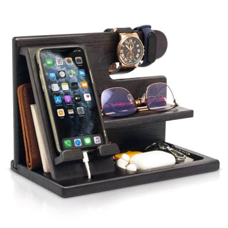 Teslyar Wood Phone Docking Station – a versatile and stylish organizer perfect for Father’s Day or any occasion.