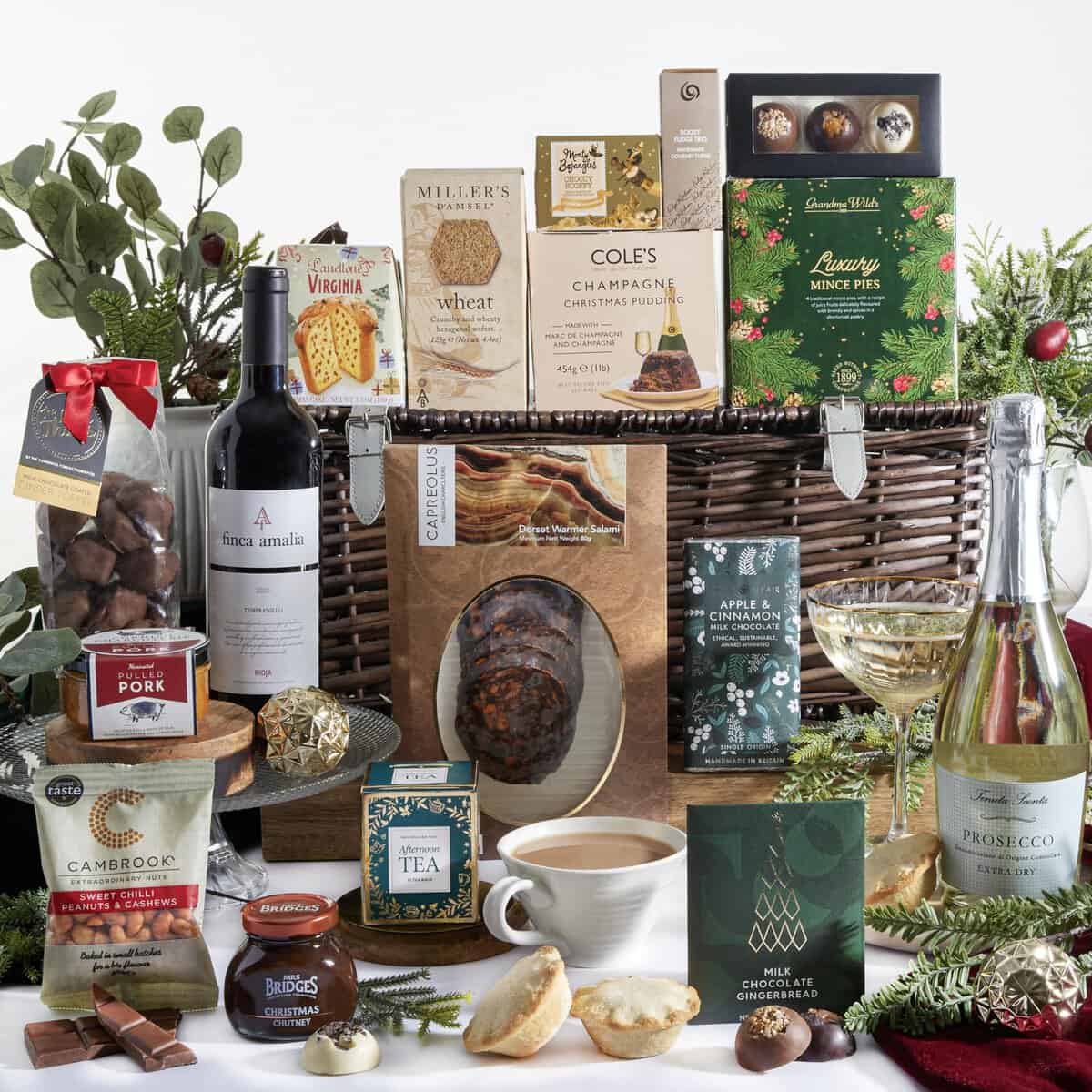 Luxury Christmas Hamper Celebration Edition - Spanish Rioja, Italian Prosecco, Xmas Sweet & Savoury Treats - Christmas Presents for Families, Christmas Hampers for Couples, Clearwater Hampers